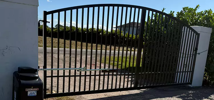 Driveway Fence Repair Carol Stream