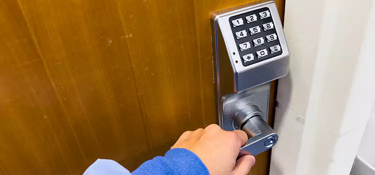 Why Choose Us for Your Keypad Lock Needs in Carol Stream, IL?